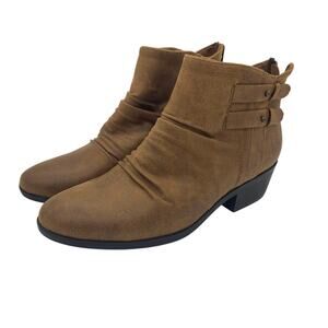 Baretraps Georgina Faux Leather Ankle Booties NWOB Women's Sz 6.5M Brown Classic
